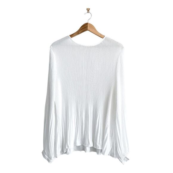 A MTL 1980 Womens Textured Pleated Keyhole Back Long Sleeve Blouse White 2X - Picture 1 of 10